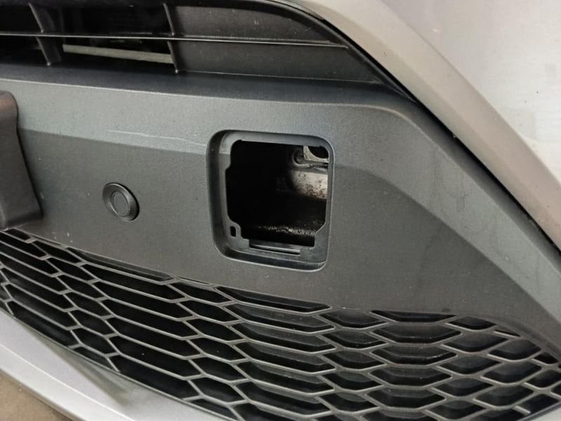 Toyota C-HR 1.8 e-cvt 125hbusiness edition