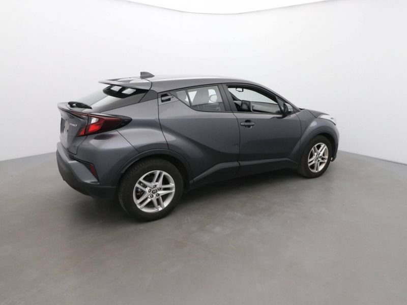 Toyota C-HR 1.8 e-cvt 125hbusiness edition