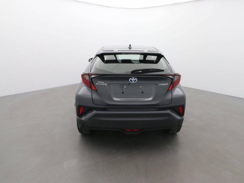 Toyota C-HR 1.8 e-cvt 125hbusiness edition