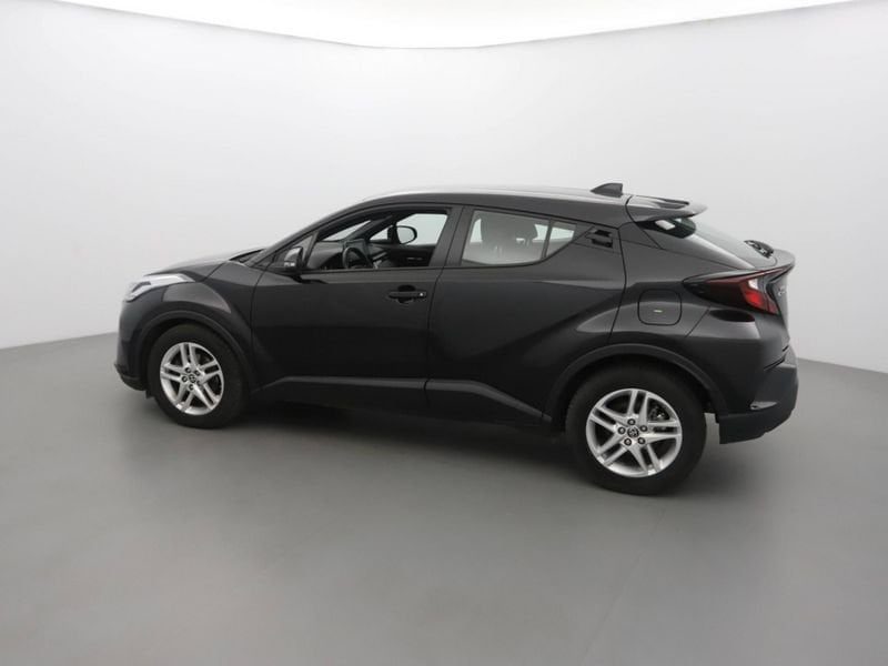 Toyota C-HR 1.8 e-cvt 125hbusiness edition