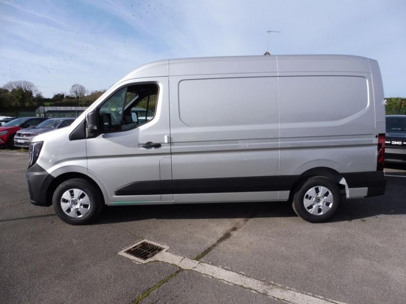 Renault Master F3500 l2h2 2.0 blue dci 150ch extra auto - 25