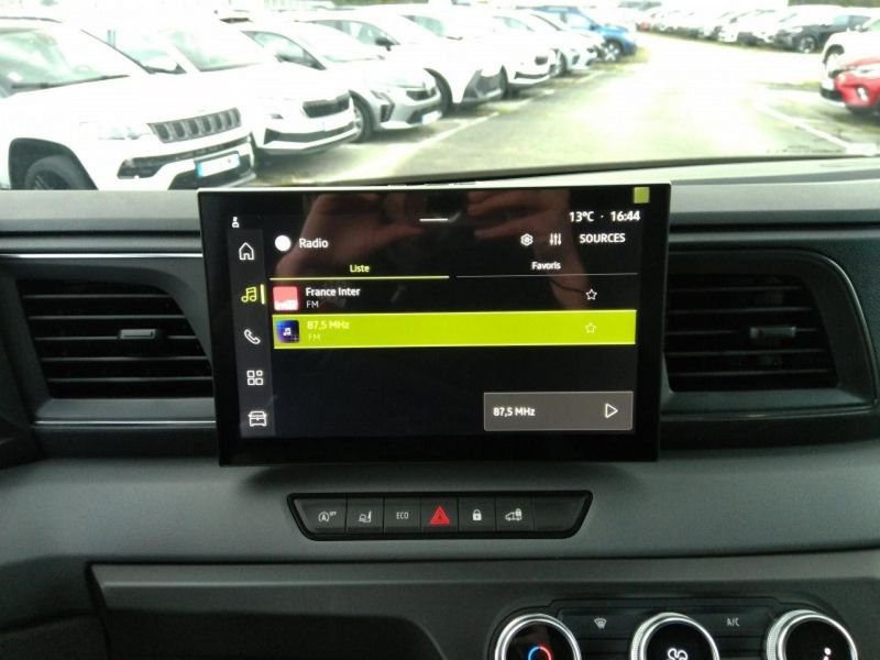 Renault Master F3500 l2h2 2.0 blue dci 150ch extra auto - 25