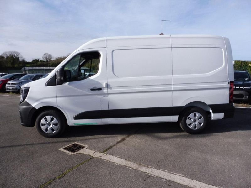 Renault Master F3500 l2h2 2.0 blue dci 150ch extra auto - 25