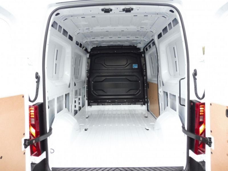 Renault Master F3500 l2h2 2.0 blue dci 150ch extra auto - 25