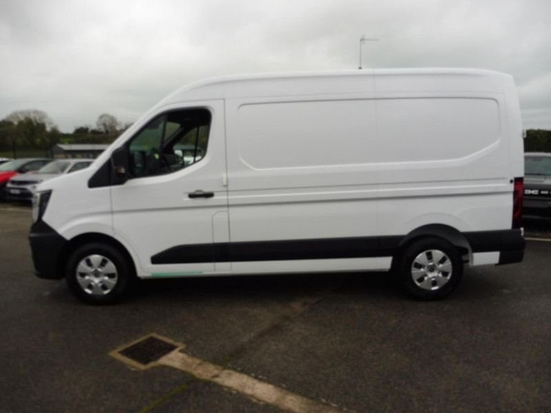 Renault Master F3500 l2h2 2.0 blue dci 150ch extra auto - 25