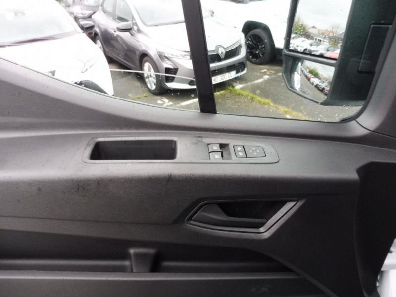 Renault Master F3500 l2h2 2.0 blue dci 150ch extra auto - 25