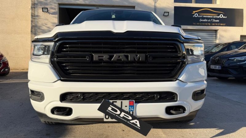 Dodge ram HEMI 1500 BIGHORN  5.7l V8 394ch 4X4 BVA8