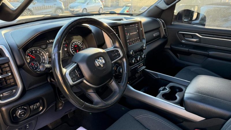 Dodge ram HEMI 1500 BIGHORN  5.7l V8 394ch 4X4 BVA8