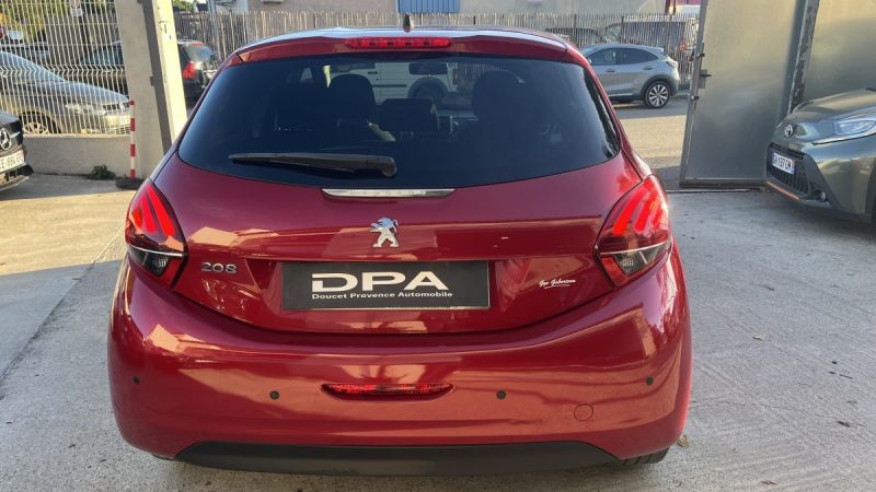 PEUGEOT 208 1.6 BLUEHDI 100CH Style 