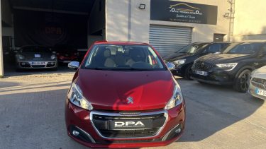 PEUGEOT 208 1.6 BLUEHDI 100CH Style 
