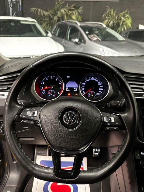 MAGNIFIQUE TIGUAN IQ DRIVE 1.5 TSI 130 CH (SUIVI D’ENTRETIEN, APPLE CARPLAY, CAMÉRA DE RECUL)