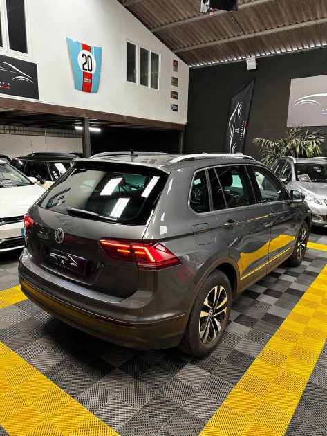 MAGNIFIQUE TIGUAN IQ DRIVE 1.5 TSI 130 CH (SUIVI D’ENTRETIEN, APPLE CARPLAY, CAMÉRA DE RECUL)