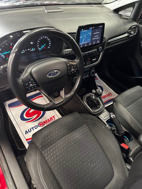 MAGNIFIQUE FORD FIESTA TITANIUM 1.0 ECOBOOST 100 CH (APPLE CARPLAY, ATTELAGE, SIÈGES CHAUFFANTS)