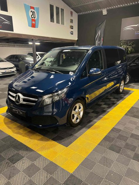 MAGNIFIQUE MERCEDES CLASSE V 250 190CH (CAMÉRA, BLUETOOTH,ÉCRAN MULTIMÉDIA, GPS)⭐️⭐️⭐️ ⭐️ ⭐️ 