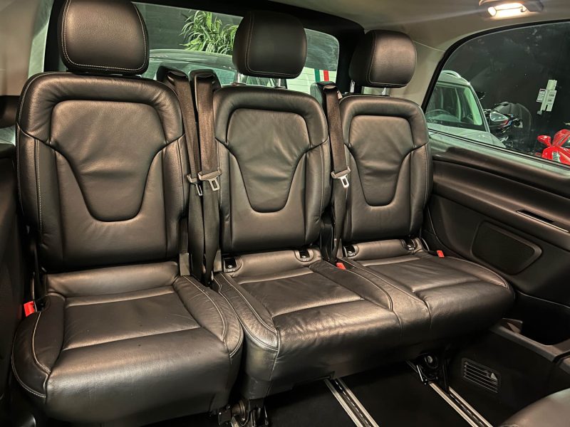 MAGNIFIQUE MERCEDES CLASSE V 250 190CH (CAMÉRA, BLUETOOTH,ÉCRAN MULTIMÉDIA, GPS)⭐️⭐️⭐️ ⭐️ ⭐️ 