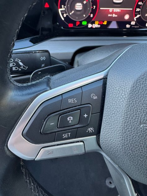 VOLKSWAGEN GOLF 8 1.5 ETSI 150CH DSG7