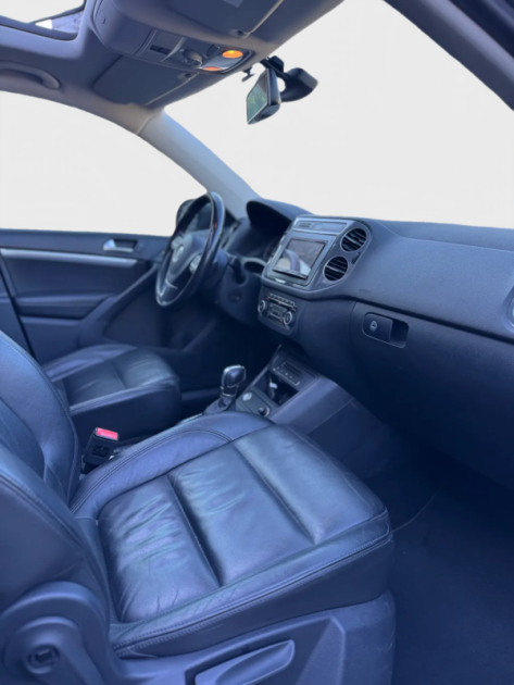 VOLKSWAGEN TIGUAN 2.0 TDI 140 FAP BlueMotion Technology Sportline 4Motion DSG7