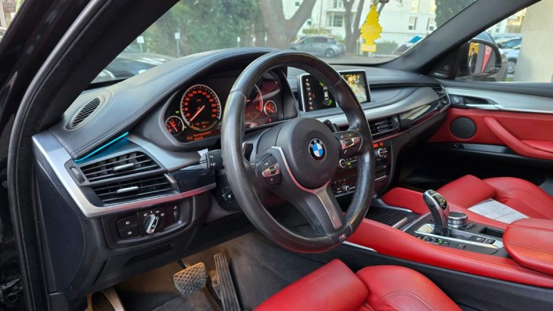 BMW Série X6 30D F16 258ch BVA8 pack M, noir, *Full options*, *Cuir rouge*, *Toit ouvrant*, *Harman 