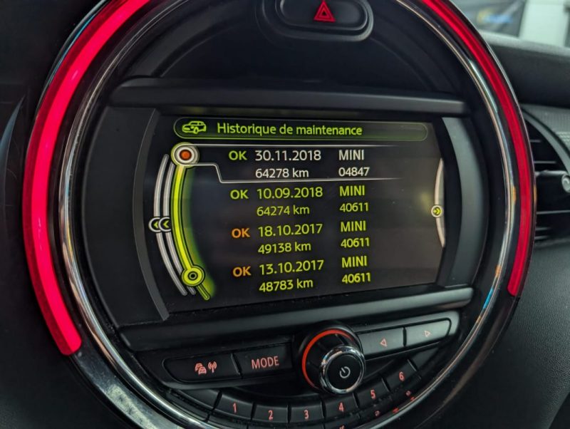 MINI COOPER D 116 CH  PACk CHILI