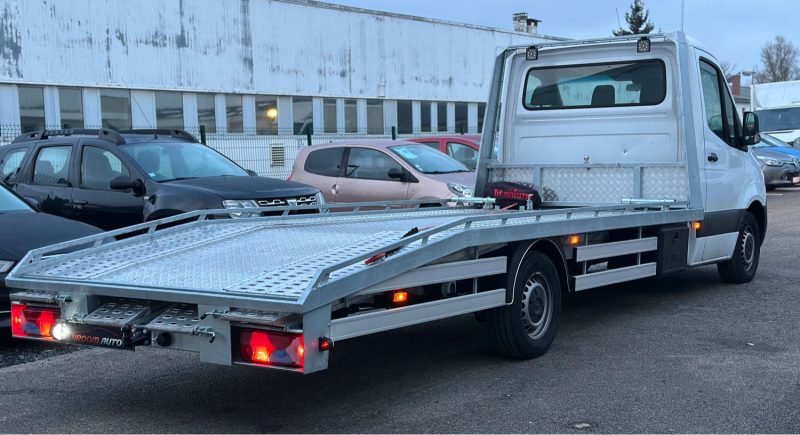 MERCEDES-BENZ SPRINTER 317 CDI 170 CH 9G-Tronic PORTE VOITURE