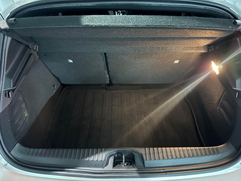 RENAULT CLIO V TCE 90 - 21N LIMITED 