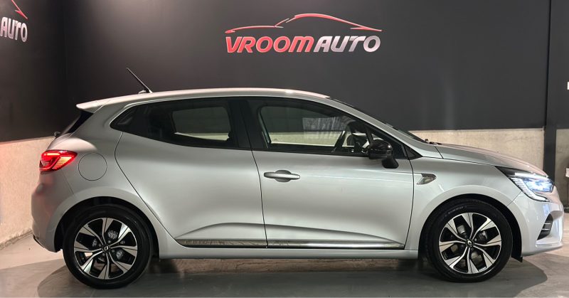 RENAULT CLIO V TCE 90 - 21N LIMITED 