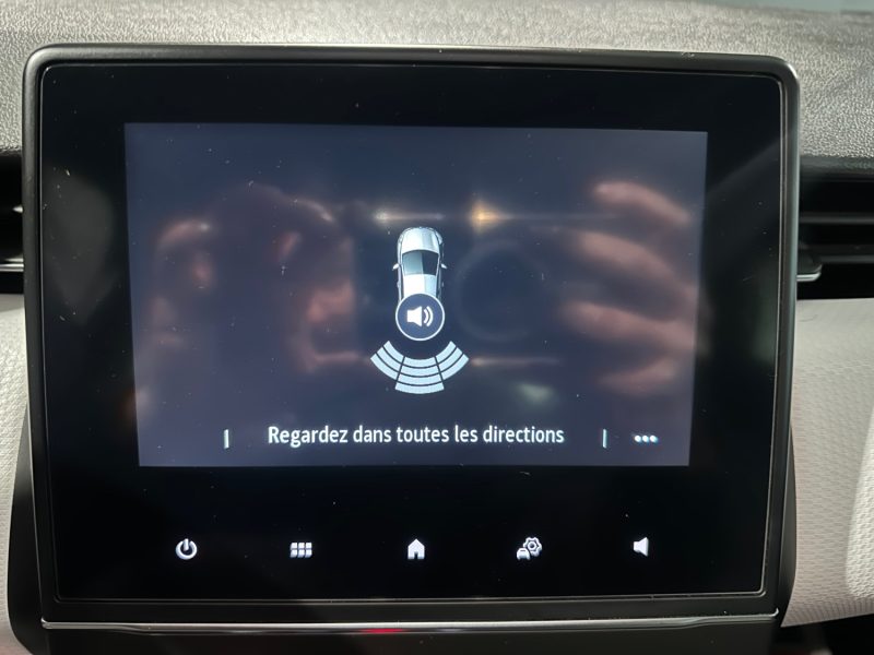 RENAULT CLIO V TCE 90 - 21N LIMITED 