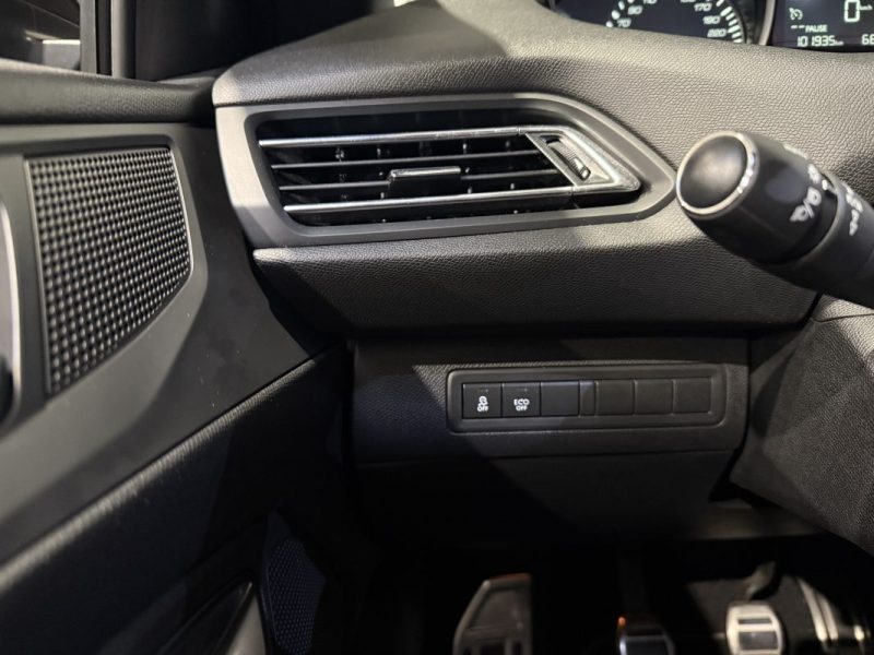 PEUGEOT 308  1.6 HDI 120 GT-LINE BVM 6 / KIT DISTRIBUTION NEUF  2016