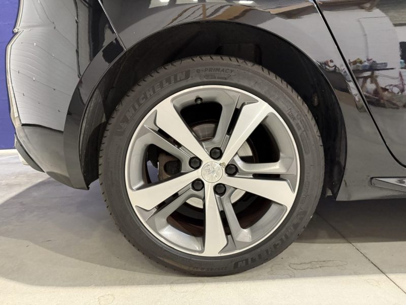 PEUGEOT 308  1.6 HDI 120 GT-LINE BVM 6 / KIT DISTRIBUTION NEUF  2016