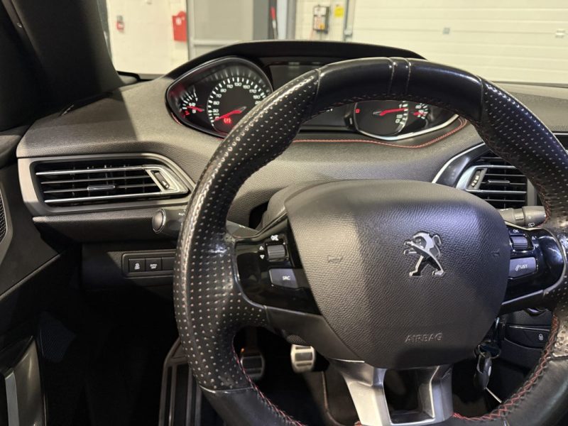 PEUGEOT 308  1.6 HDI 120 GT-LINE BVM 6 / KIT DISTRIBUTION NEUF  2016