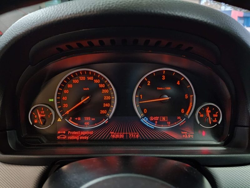 BMW SERIE 5 M550DA XDRIVE 381Cv F10 BVA-ORIGINE FRANCE