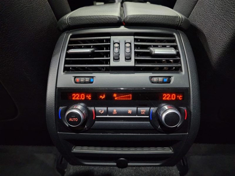 BMW SERIE 5 M550DA XDRIVE 381Cv F10 BVA-ORIGINE FRANCE