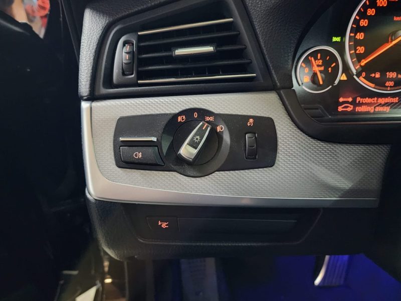 BMW SERIE 5 M550DA XDRIVE 381Cv F10 BVA-ORIGINE FRANCE