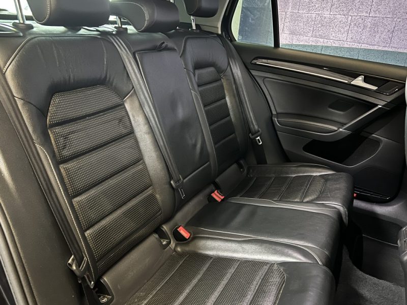 VOLKSWAGEN GOLF  7 2.0 TDI 150CH - CARAT EXCLUSIVE -  RLINE - DSG7 - SUIVI FACTURES - 
