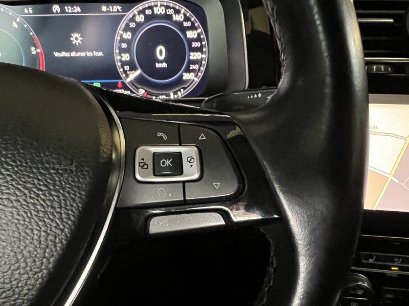 VOLKSWAGEN GOLF  7 2.0 TDI 150CH - CARAT EXCLUSIVE -  RLINE - DSG7 - SUIVI FACTURES - 