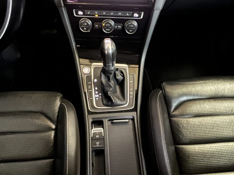 VOLKSWAGEN GOLF  7 2.0 TDI 150CH - CARAT EXCLUSIVE -  RLINE - DSG7 - SUIVI FACTURES - 