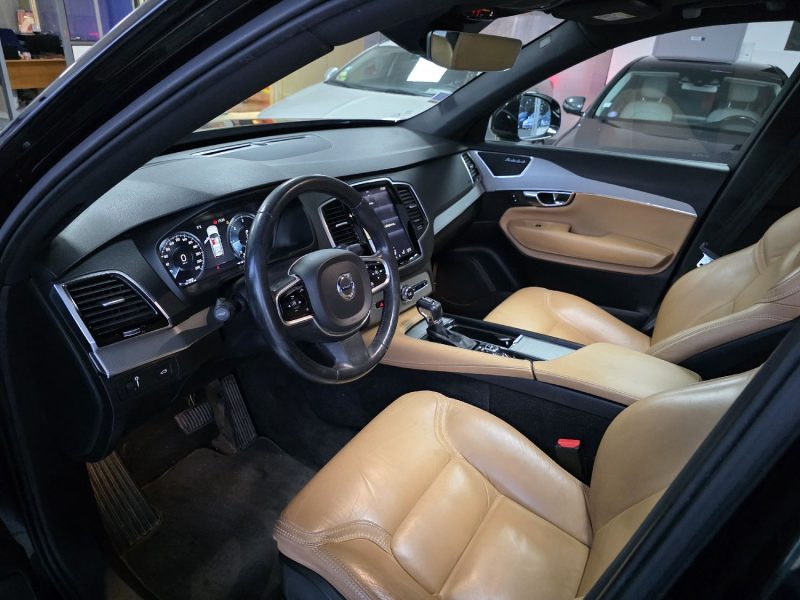 VOLVO XC90 II (256)  2.0L 5D 225CH 4X4 ANNEE 2015 210000KM 7 PLACES
