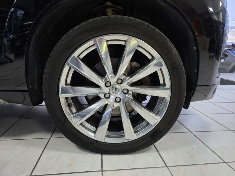 VOLVO XC90 II (256)  2.0L 5D 225CH 4X4 ANNEE 2015 210000KM 7 PLACES