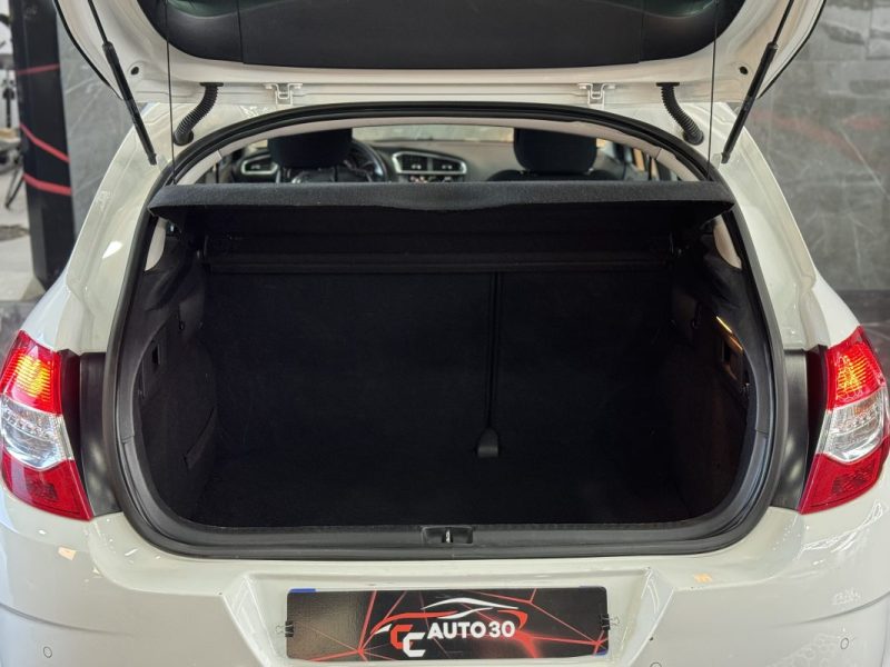 CITROEN C4 CITROËN  II (B7) 1.6 HDI 90 (92CH) 2012