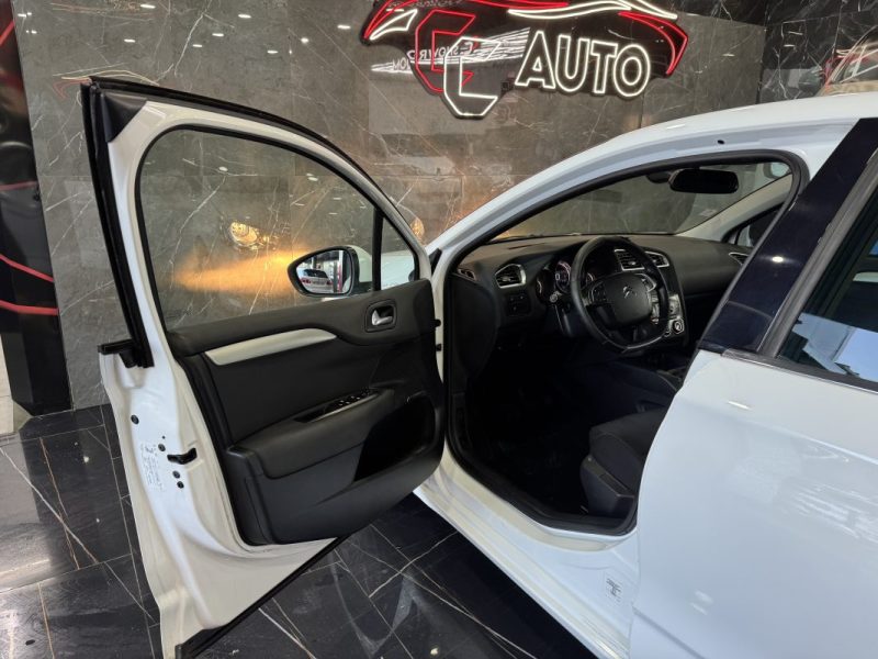 CITROEN C4 CITROËN  II (B7) 1.6 HDI 90 (92CH) 2012