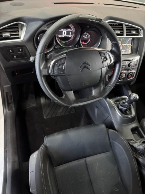 CITROEN C4 CITROËN  II (B7) 1.6 HDI 90 (92CH) 2012