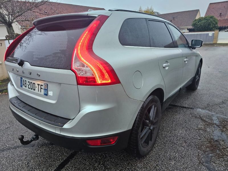 VOLVO XC60  D5 175 CV - SUMMUM 2009
