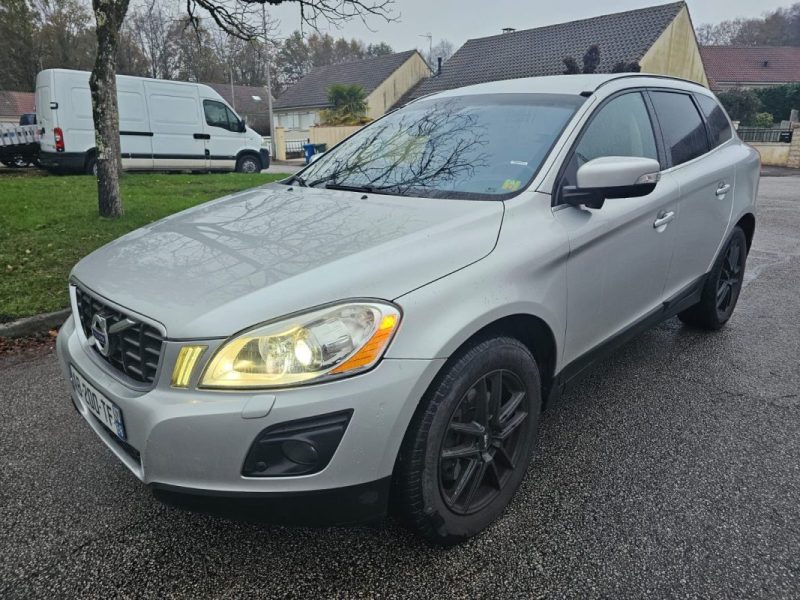 VOLVO XC60  D5 175 CV - SUMMUM 2009