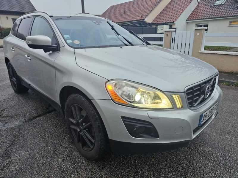VOLVO XC60  D5 175 CV - SUMMUM 2009