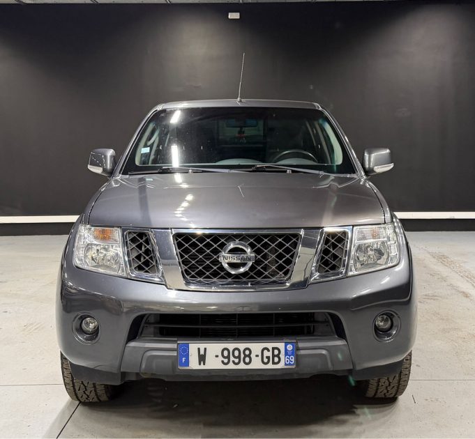 NISSAN NAVARA PICK-UP 2.5 DCI DOUBLE CAB SE 4X4 2014