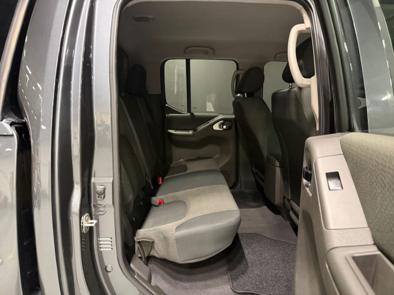 NISSAN NAVARA PICK-UP 2.5 DCI DOUBLE CAB SE 4X4 2014