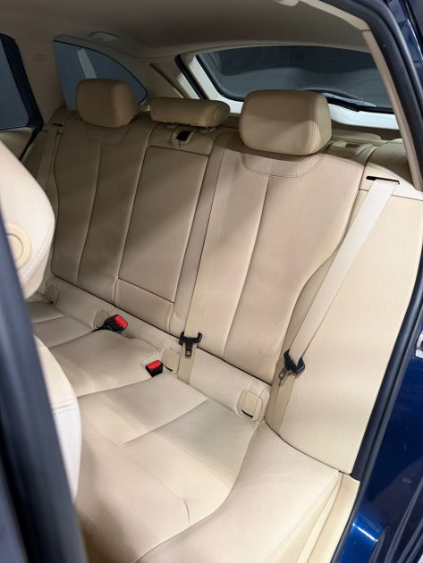 BMW 330D LUXURY 2013