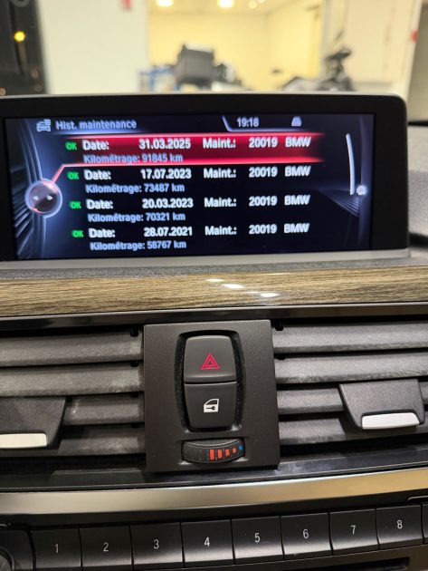 BMW 330D LUXURY 2013