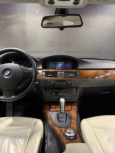 BMW 330I CONFORT 2005