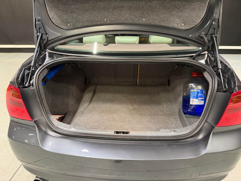 BMW 330I CONFORT 2005